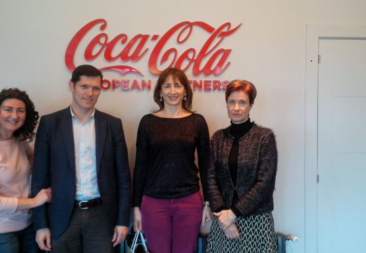 A secretaria xeral para o Deporte visita as instalacións da fábrica de Coca-Cola da Coruña e resalta o traballo realizado pola marca “en prol do deporte, de Galicia e dos galegos”